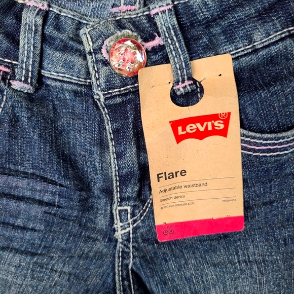 Levi's Baby Girls Flare Jeans Bottoms Blue W/Pink Buttons Sz 12 Months NWT - Picture 10 of 12